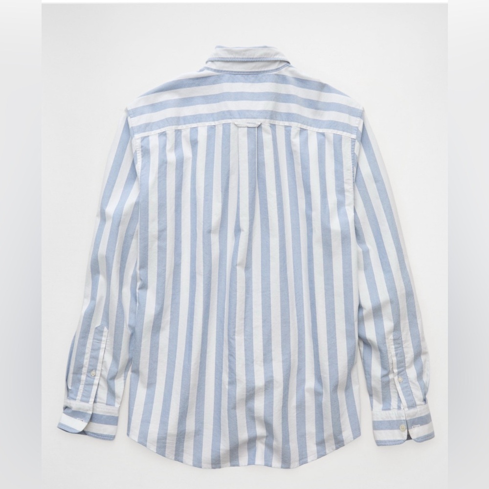 NWT American Eagle Outfitters Blue and White Striped Shirt - Picture 5 of 8